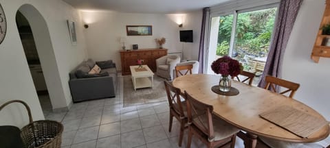 View (from property/room), Dining area