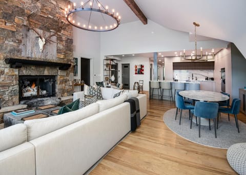 Firelight Lodge #302 condo Apartment in Edwards