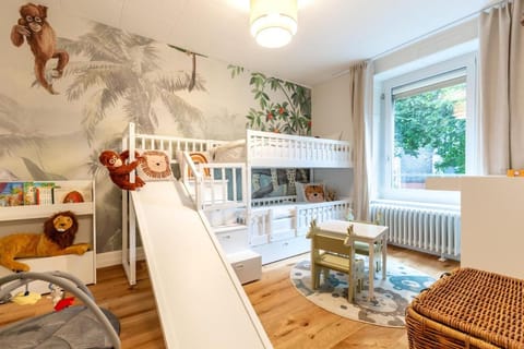 Children play ground, Bedroom