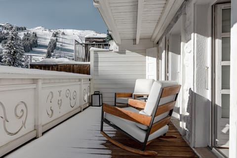 Winter, View (from property/room), Balcony/Terrace, Mountain view