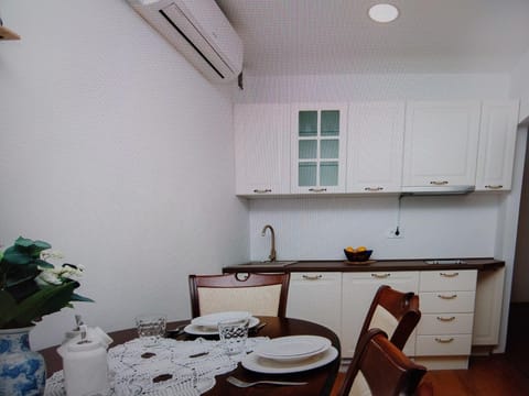 Piran Beach Apartment Apartment in Piran