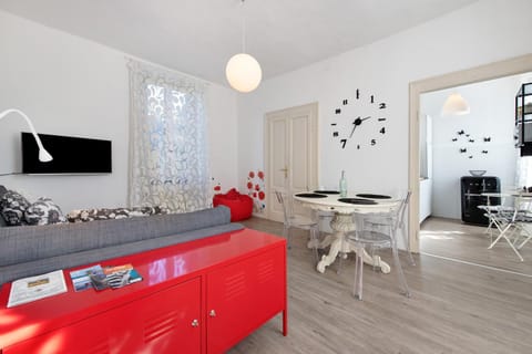 Property building, Living room