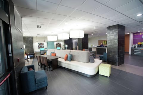 Home2 Suites by Hilton Tulsa Hills Hotel in Tulsa