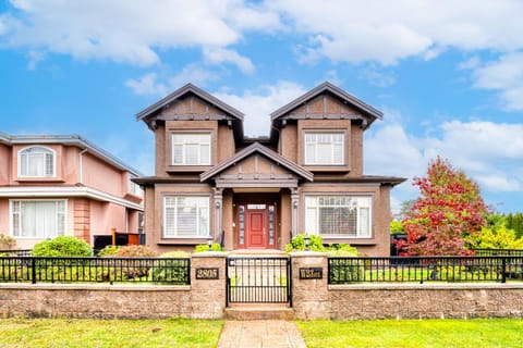 Property building, Day, Garden view