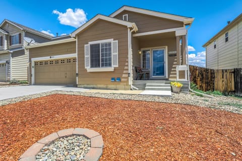 The Cozy Oak - 4BR Family Home House in Colorado