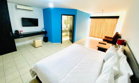 Hotel Suites del Real Inn in Tlaquepaque