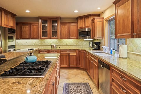 4 Tan Oak Lane home House in Sunriver