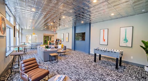 Activities, Billiard, Game Room