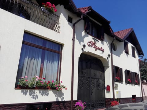 Pensiunea Magnolia Bed and Breakfast in Sibiu