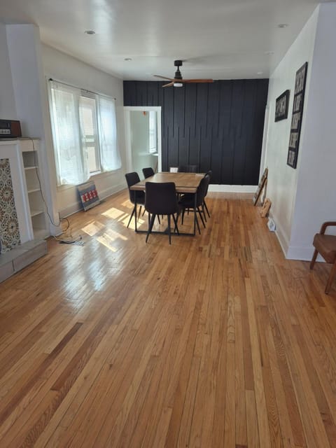 Bluenile House in Chicago