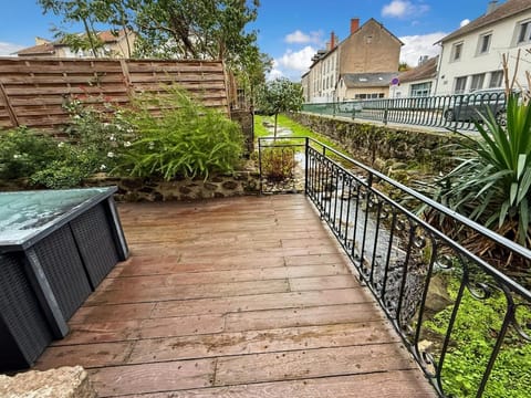 Garden, Garden view