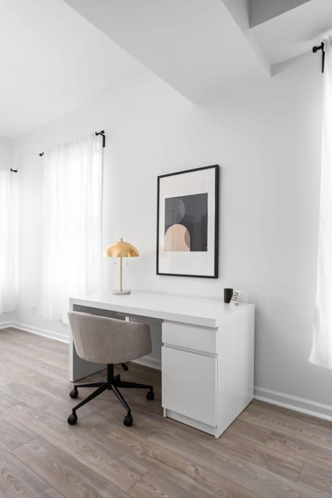 Comfort & Convenience in Circle City Family Home House in Indianapolis