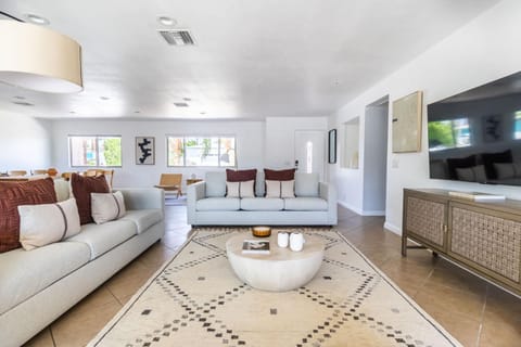 The Casa Geatway 18 sleepers Villa in Palm Springs