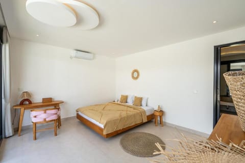 New! Villa Odeon - 5BR Villa in Pererenan Villa in North Kuta