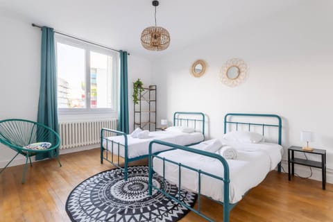 Bed, Bedroom