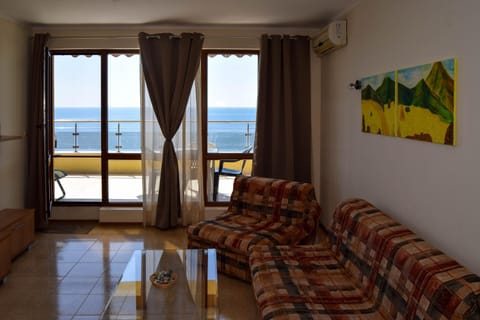 Balcony/Terrace, Living room, Sea view