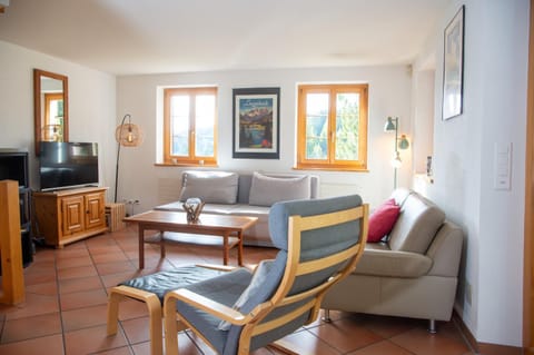 Communal lounge/ TV room, Living room