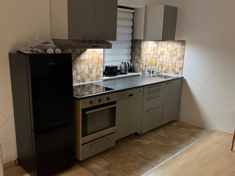 modern, cosy apartment with city access Apartment in Sankt Augustin