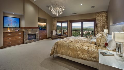 One Steamboat Place #701 Flat Tops Peak Penthouse Apartment in Steamboat Springs