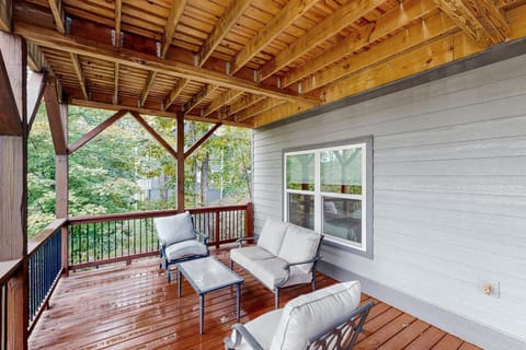 Whispering Reeds House in Lake Junaluska