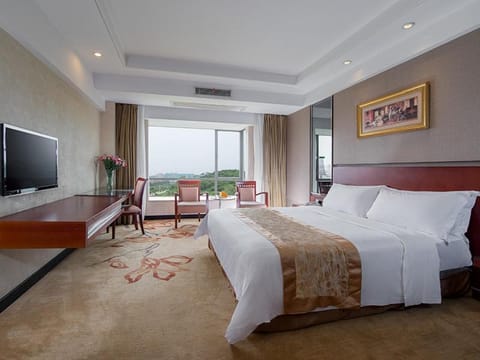 Vienna Hotel Dongguan Houjie Avenue Hotel in Guangzhou