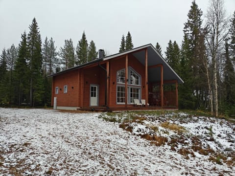 Property building, Day, Natural landscape