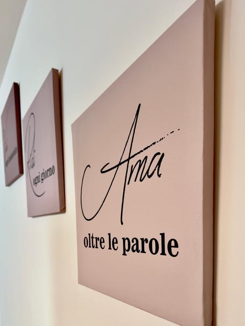 Coffee/tea facilities, Kitchen or kitchenette, dishwasher, oven, stove, toaster