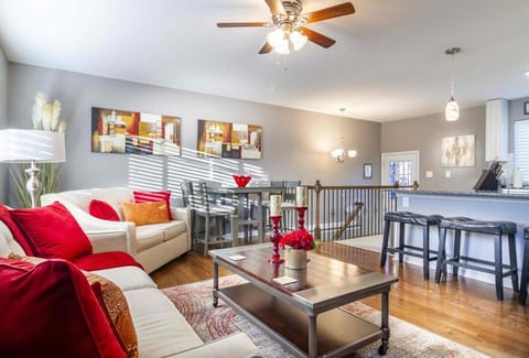 Ya like jazz House in Colorado Springs