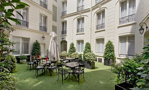 Elysees Apartments Apartment hotel in Paris