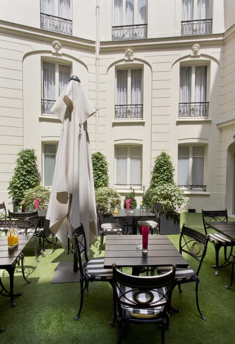 Elysees Apartments Apartment hotel in Paris