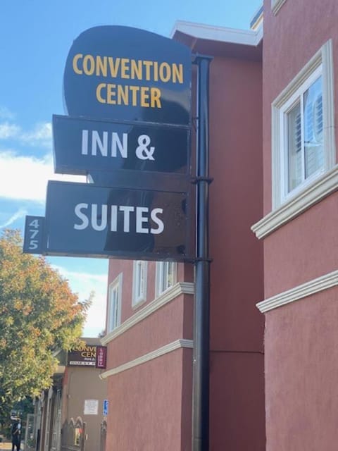 Convention Center Inn & Suites Motel in San Jose