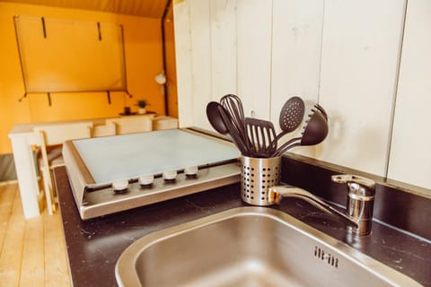 Fellowlodge safaritent luxe Woltzdal Luxury tent in Luxembourg