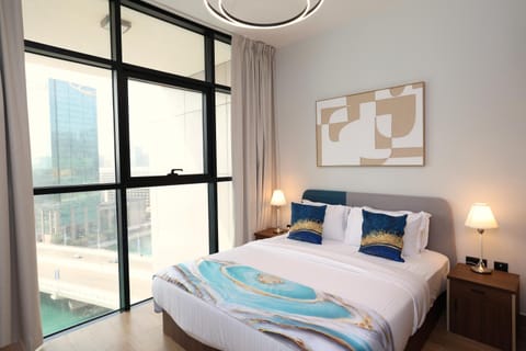 Photo of the whole room, Bedroom, Sea view