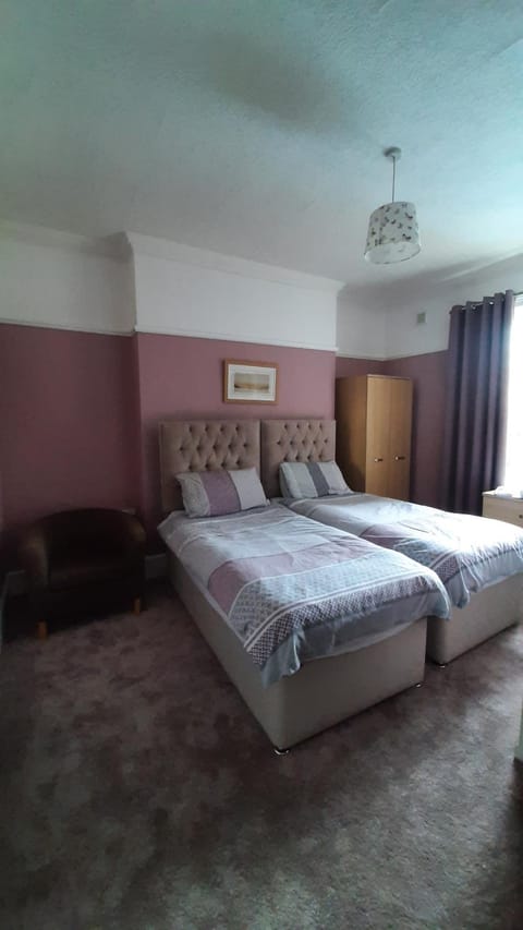 The Coventry Guest House Bed and Breakfast in Lowestoft
