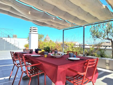 Balcony/Terrace, Dining area