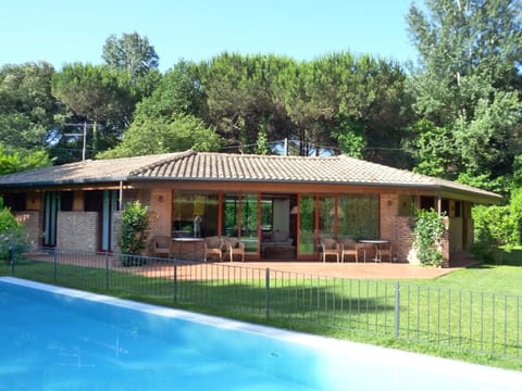 Villa Sibel con piscina in Versilia Villa in Province of Massa and Carrara