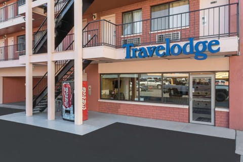 Property building, On site