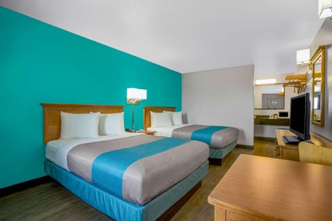 Photo of the whole room, On site