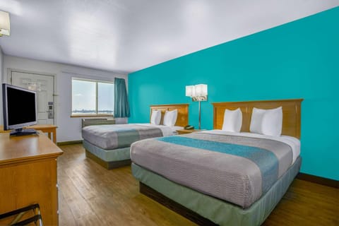 Photo of the whole room, On site