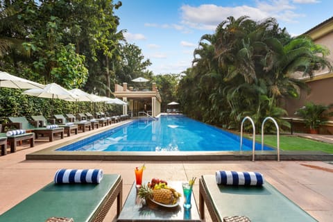 Seashell Suites and Villas- Candolim Goa Resort in Candolim