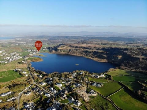 LAKE VIEW Luxury Apartment Apartment in Dunfanaghy