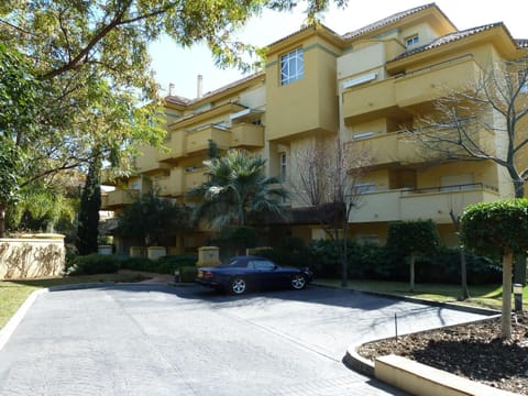 Greenlife Village Apartment Condominio in Marbella