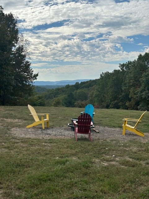 Natural landscape, Mountain view, sunbed
