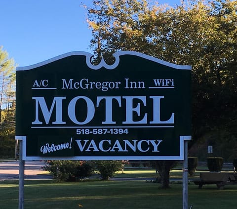 McGregor Inn Motel Motel in Saratoga