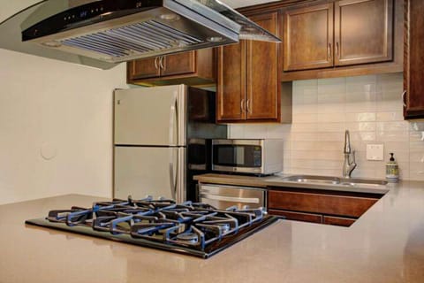 The Fairway Chalet Apartment in Avon