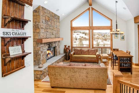 3055 A Wildridge Road House in Avon