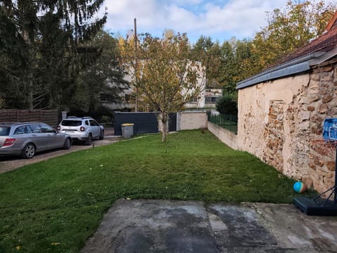 La randonnée des vignobles Apartment in Château-Thierry