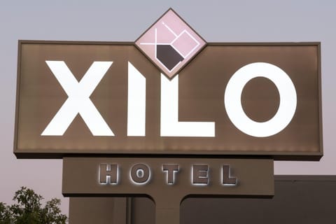 Hotel Xilo Glendale Hotel in Glendale