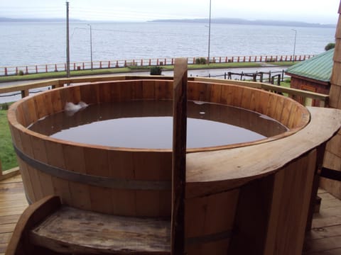 Hot Tub, Open Air Bath