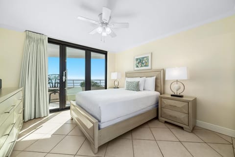 Eden Unit E900 House in Ono Island